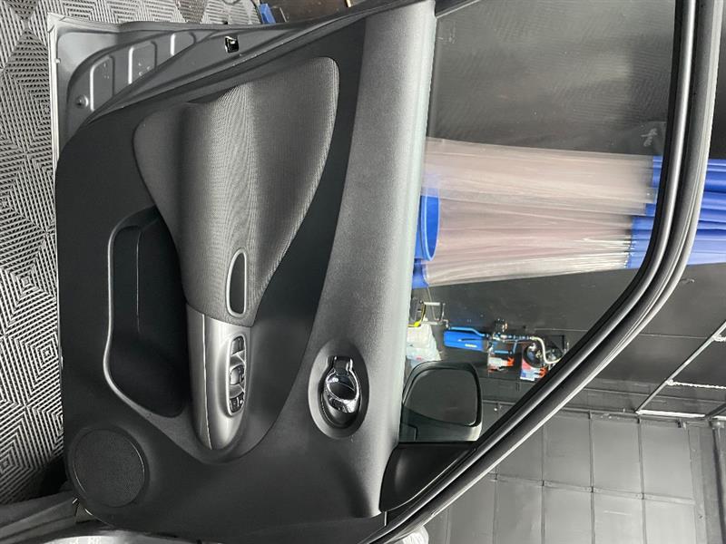 2016 Nissan Juke SV - Photo 38
