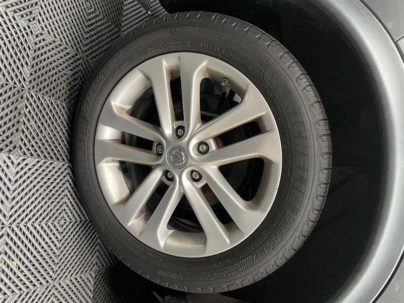 2016 Nissan Juke SV - Photo 18