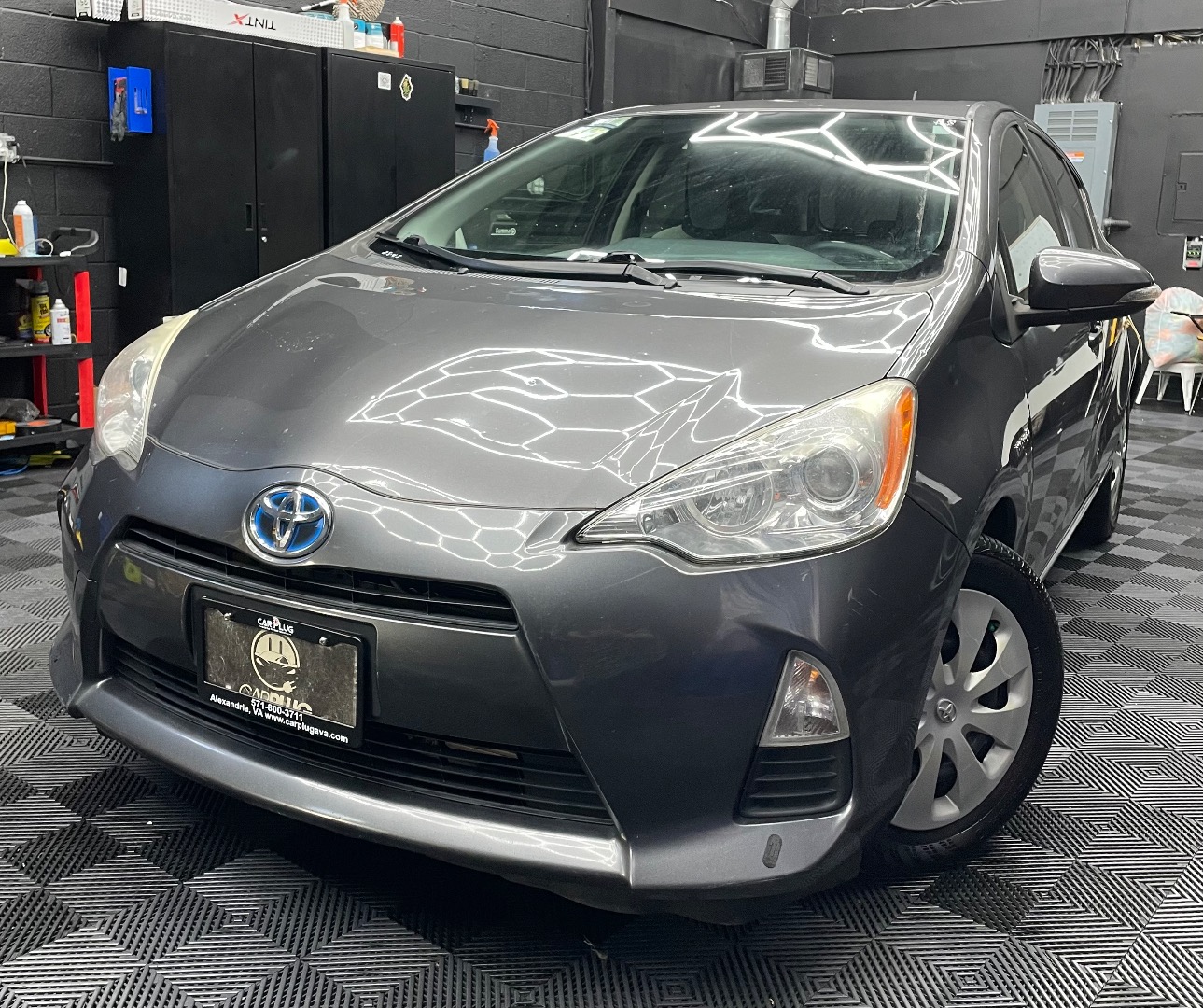 2014 Toyota Prius c