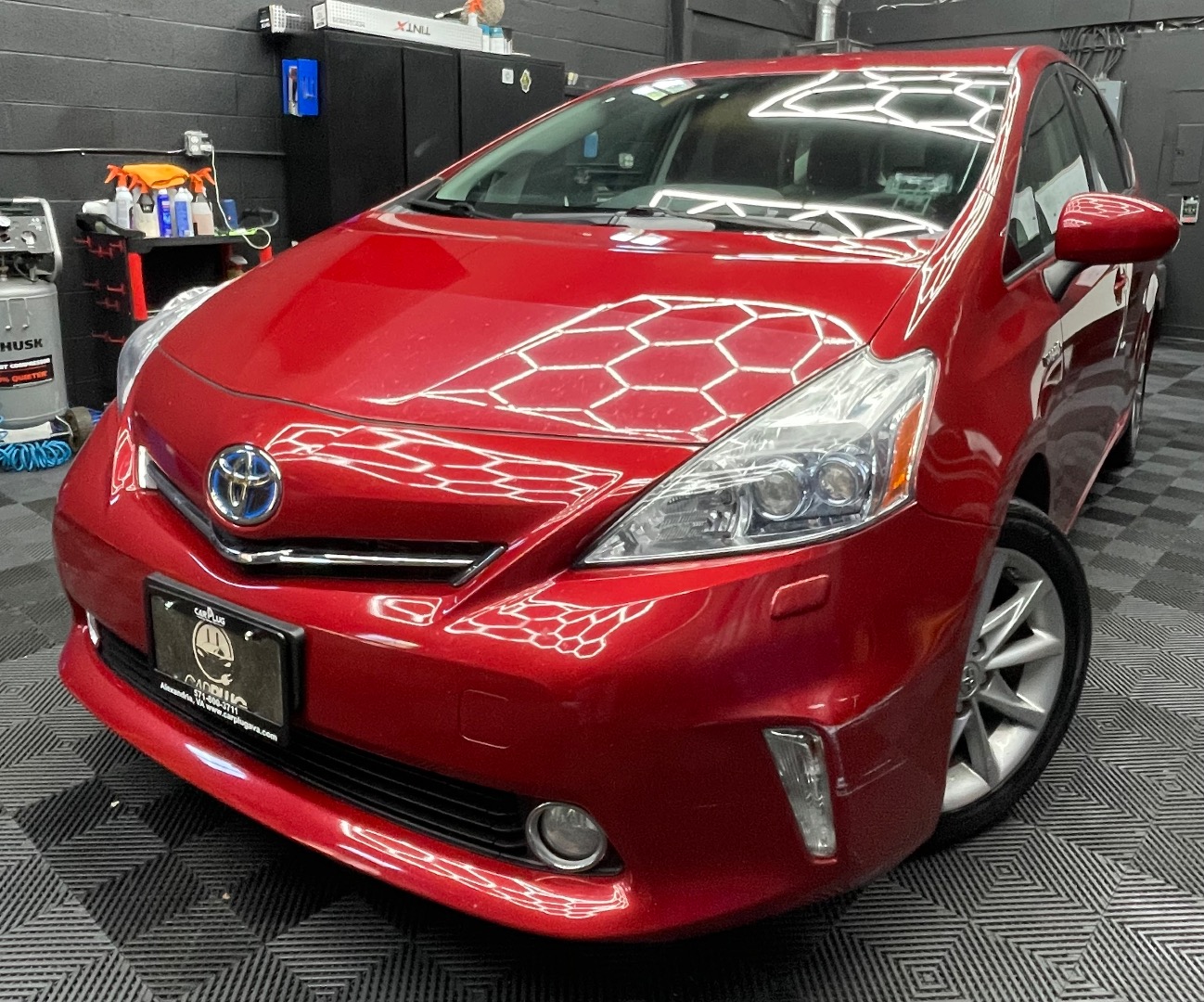 2012 Toyota Prius v Five's photo