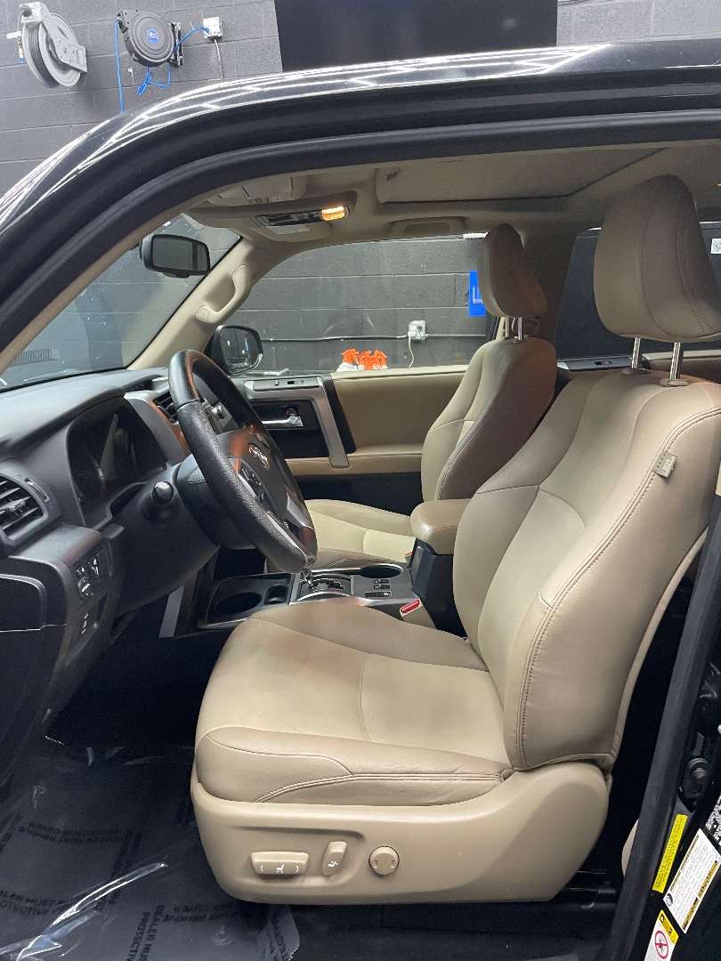2014 Toyota 4Runner SR5 - Photo 33
