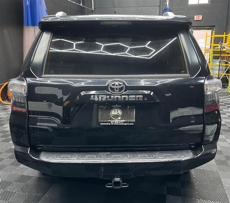 2014 Toyota 4Runner SR5 - Photo 8