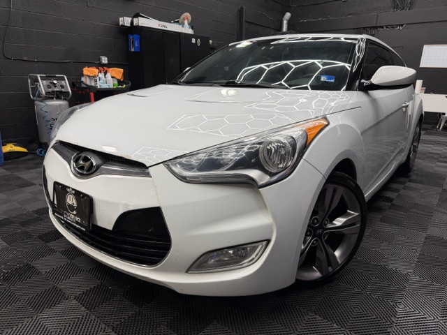 2013 Hyundai Veloster 1.6 Manual's photo