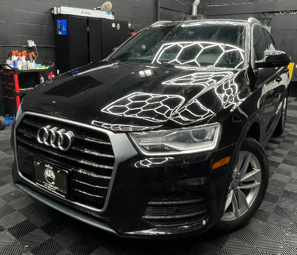 2016 Audi Q3 2.0T quattro tiptronic Premium Plus's photo