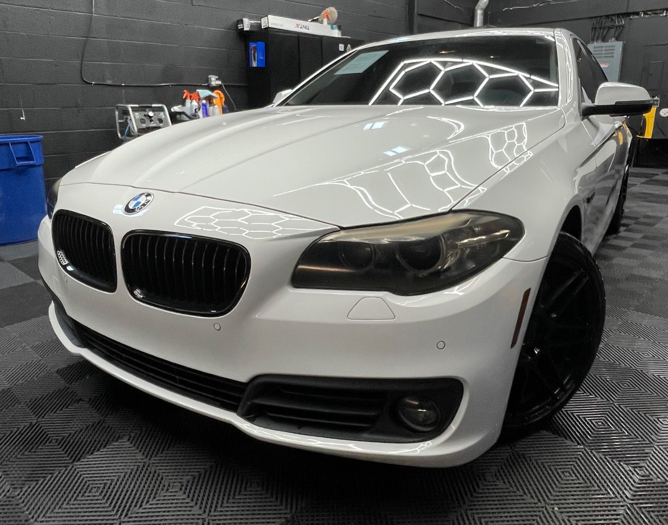 2015 BMW 5 Series 535i Sedan M Sport Line's photo