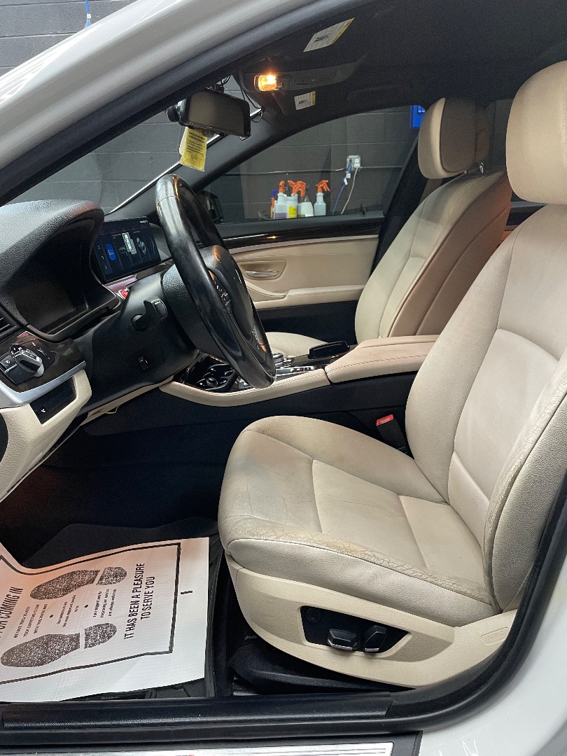 2013 BMW 5 Series 528i - Photo 47
