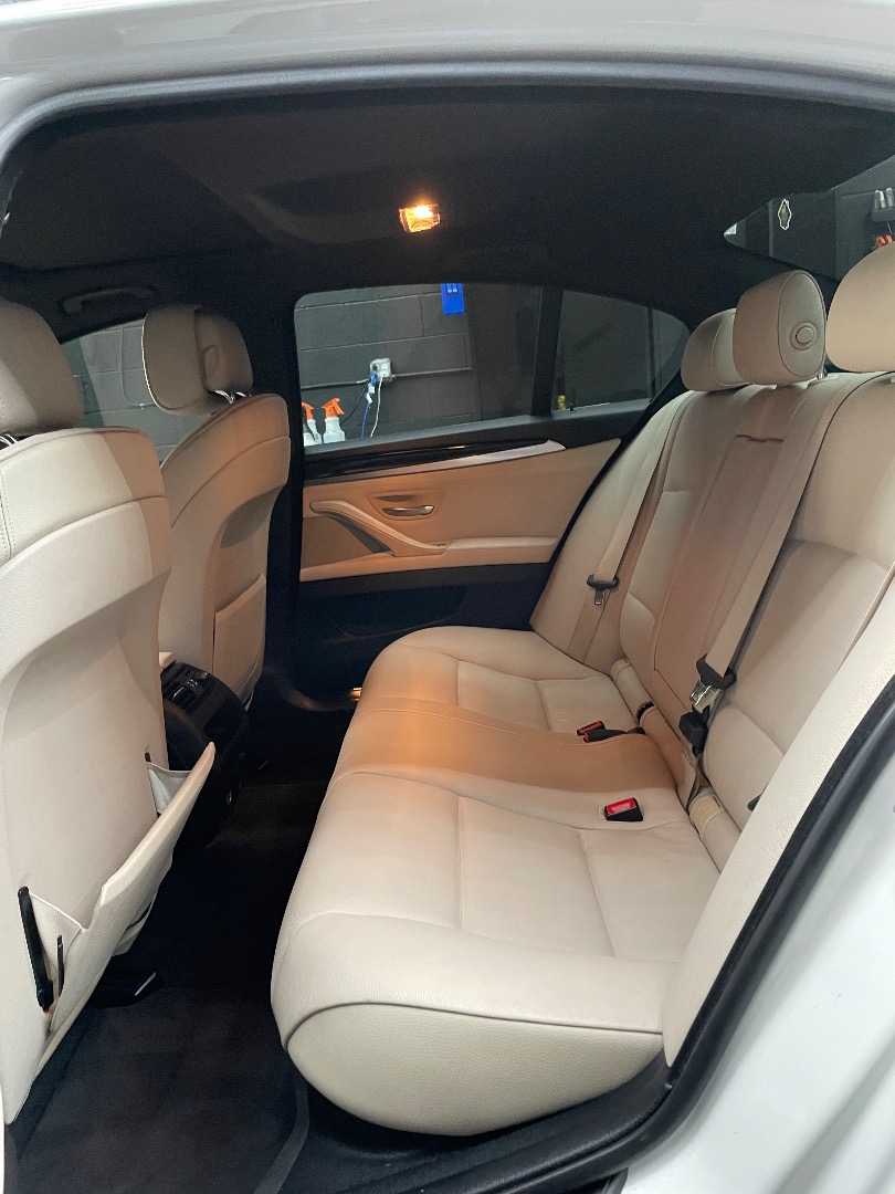 2013 BMW 5 Series 528i - Photo 63