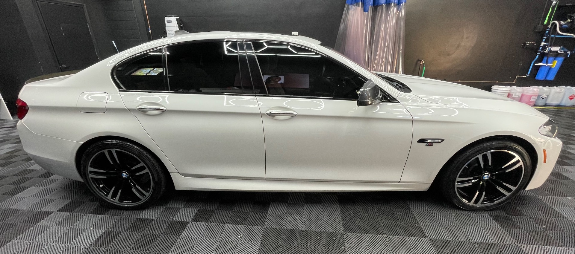 2013 BMW 5 Series 528i - Photo 11