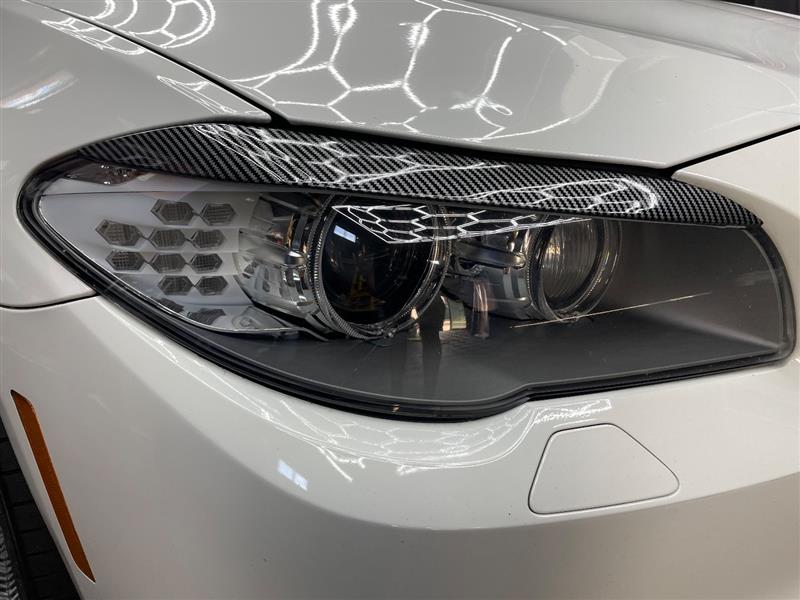 2013 BMW 5 Series 528i - Photo 24