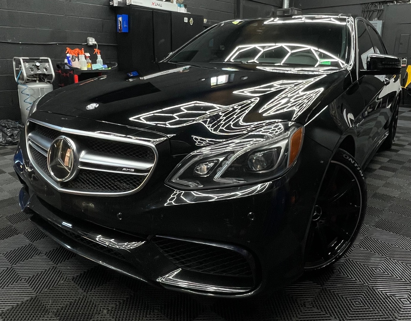 2014 Mercedes-Benz E-Class E63 AMG S 4MATIC's photo