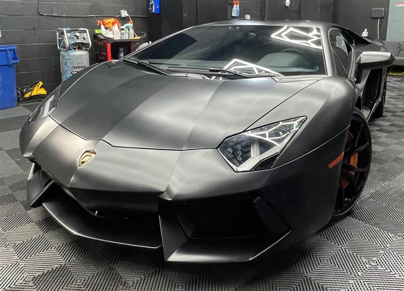 2013 LAMBORGHINI AVENTADOR 