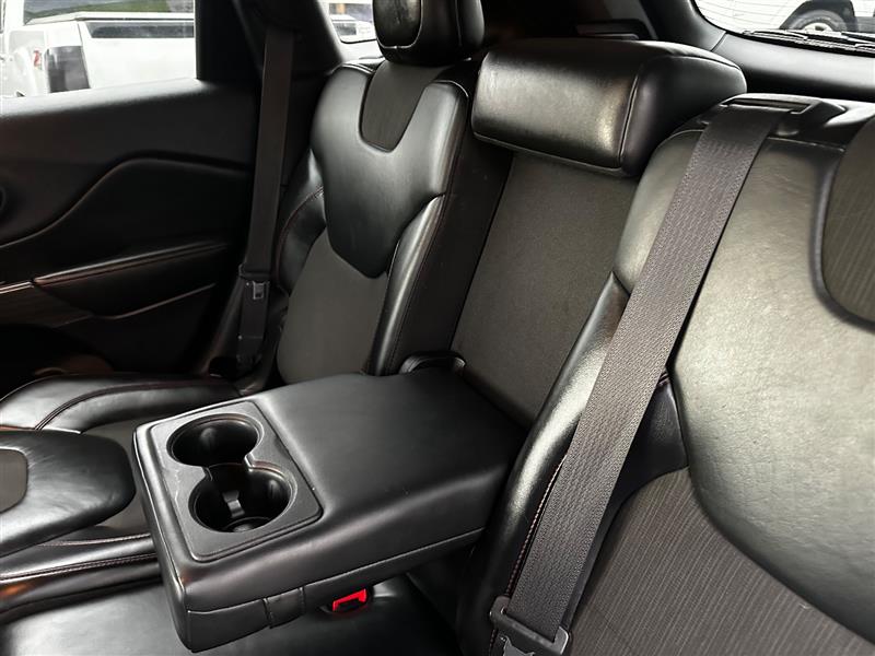 2016 Jeep Cherokee Trailhawk - Photo 21