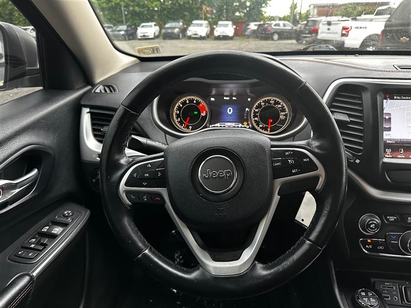 2016 Jeep Cherokee Trailhawk - Photo 29