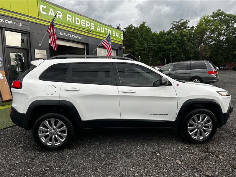 2016 Jeep Cherokee Trailhawk - Photo 4