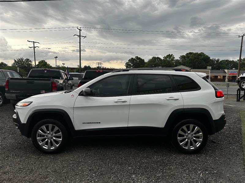 2016 Jeep Cherokee Trailhawk - Photo 9