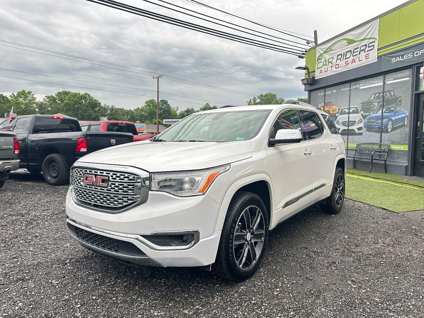 2017 GMC Acadia