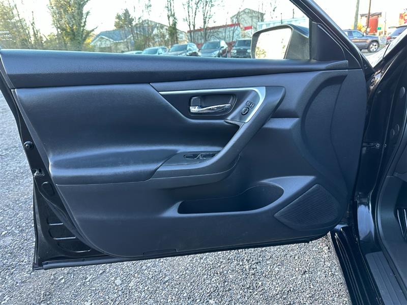 2017 Nissan Altima S - Photo 12