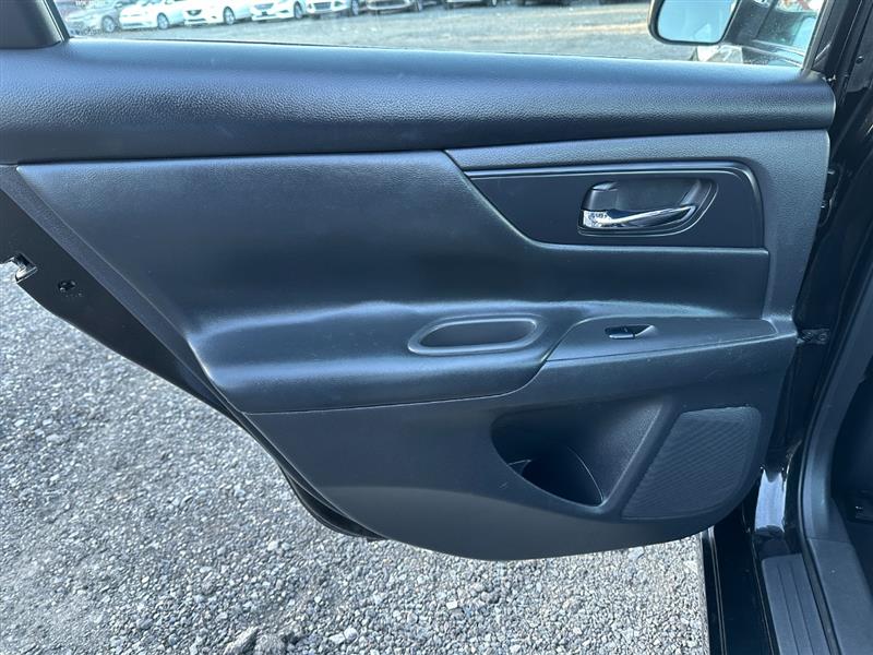 2017 Nissan Altima S - Photo 15