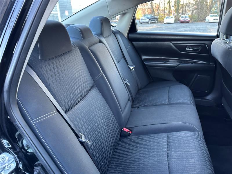 2017 Nissan Altima S - Photo 20