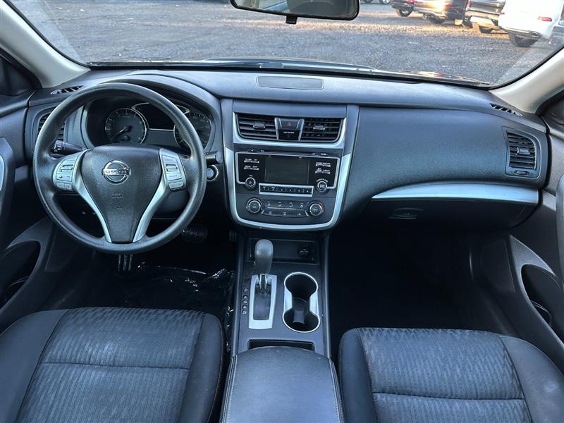 2017 Nissan Altima S - Photo 21