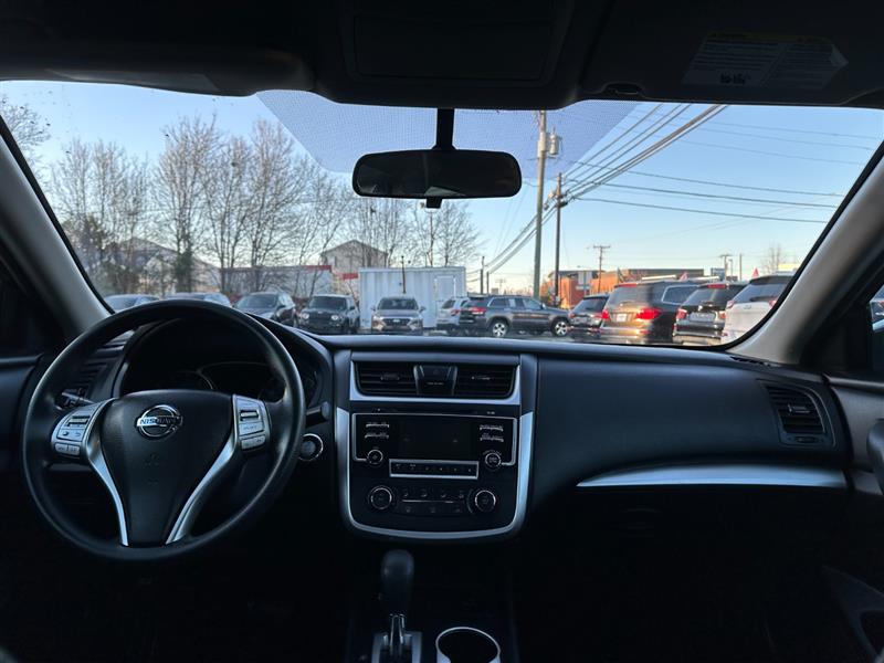 2017 Nissan Altima S - Photo 24