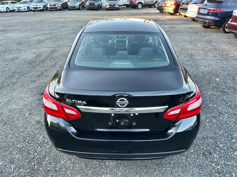 2017 Nissan Altima S - Photo 8