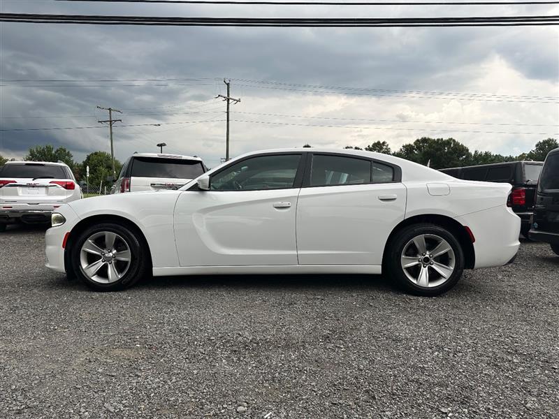 2017 Dodge Charger SXT - Photo 10