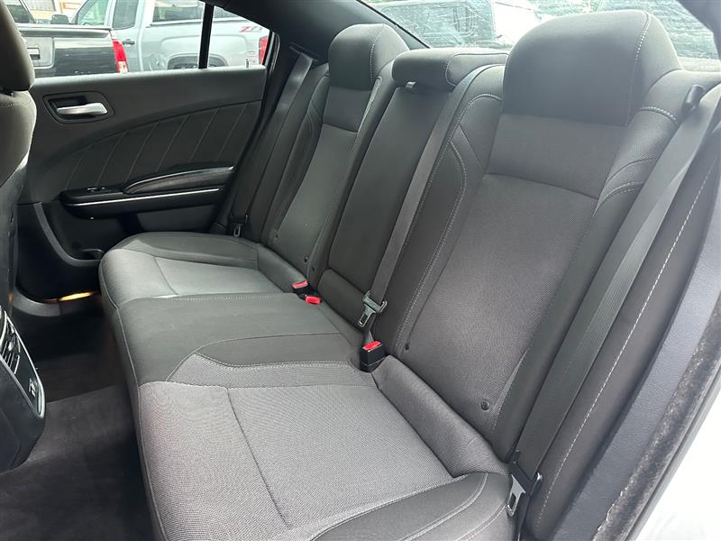 2017 Dodge Charger SXT - Photo 24
