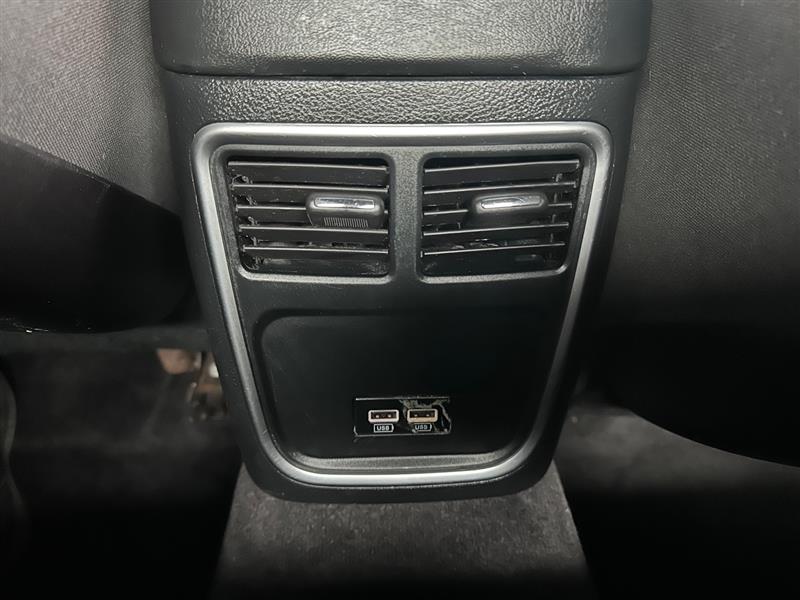 2017 Dodge Charger SXT - Photo 25