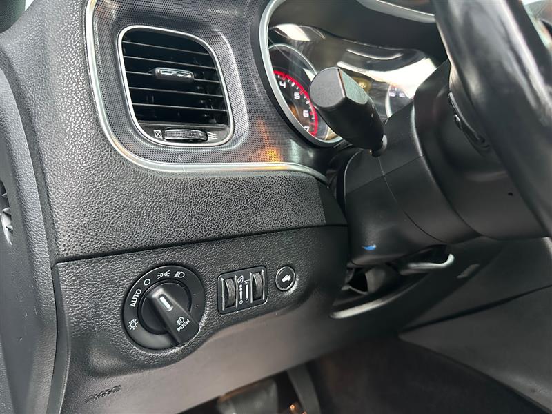 2017 Dodge Charger SXT - Photo 28