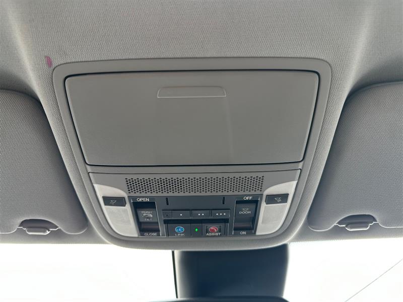 2015 Acura MDX Technology Package - Photo 28