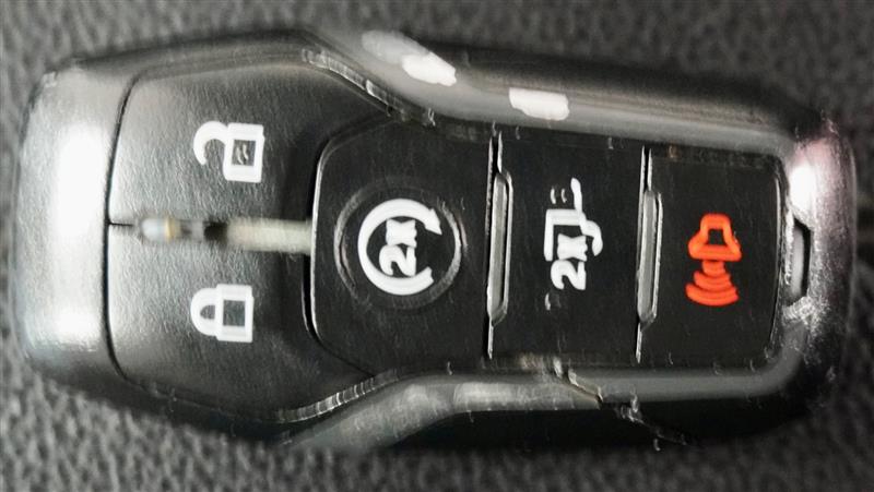 2017 Ford Mustang EcoBoost - Photo 25