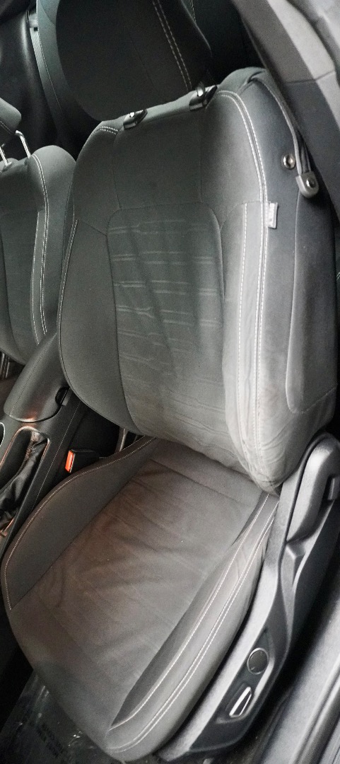 2017 Ford Mustang EcoBoost - Photo 7