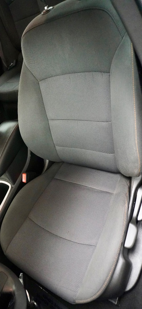 2018 Chevrolet Cruze LS - Photo 7