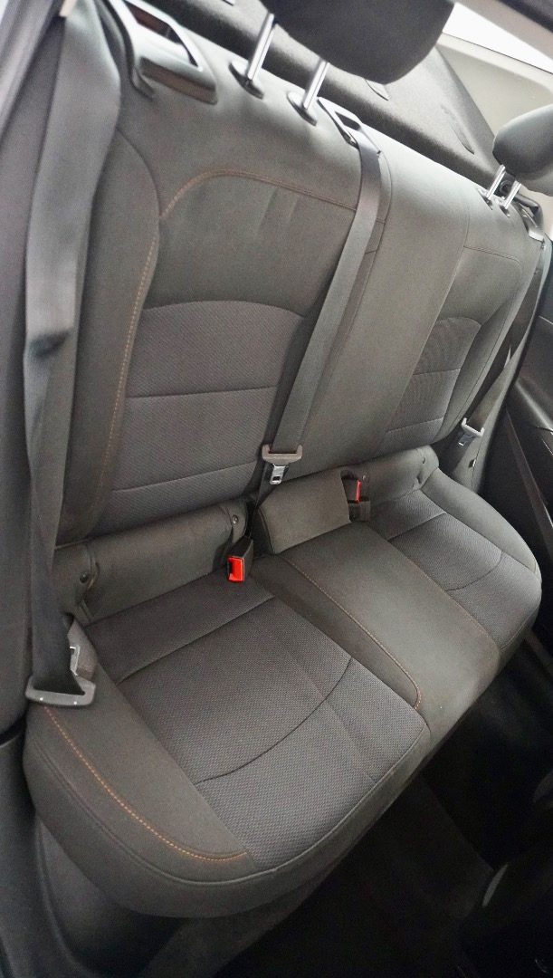 2018 Chevrolet Cruze LS - Photo 11