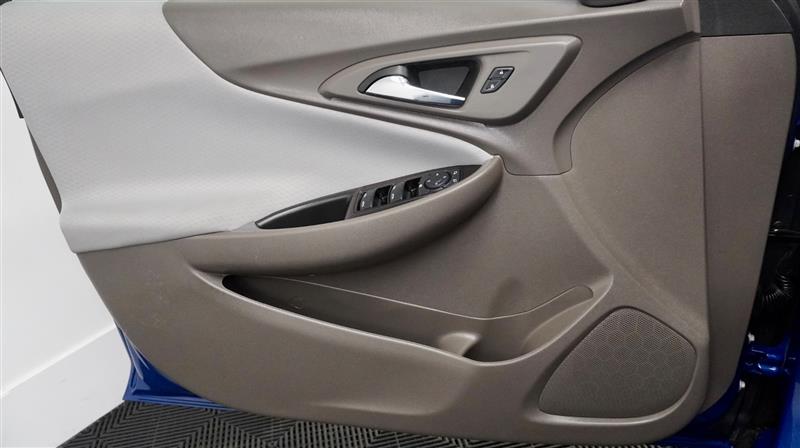 2023 Chevrolet Malibu 1LT - Photo 32