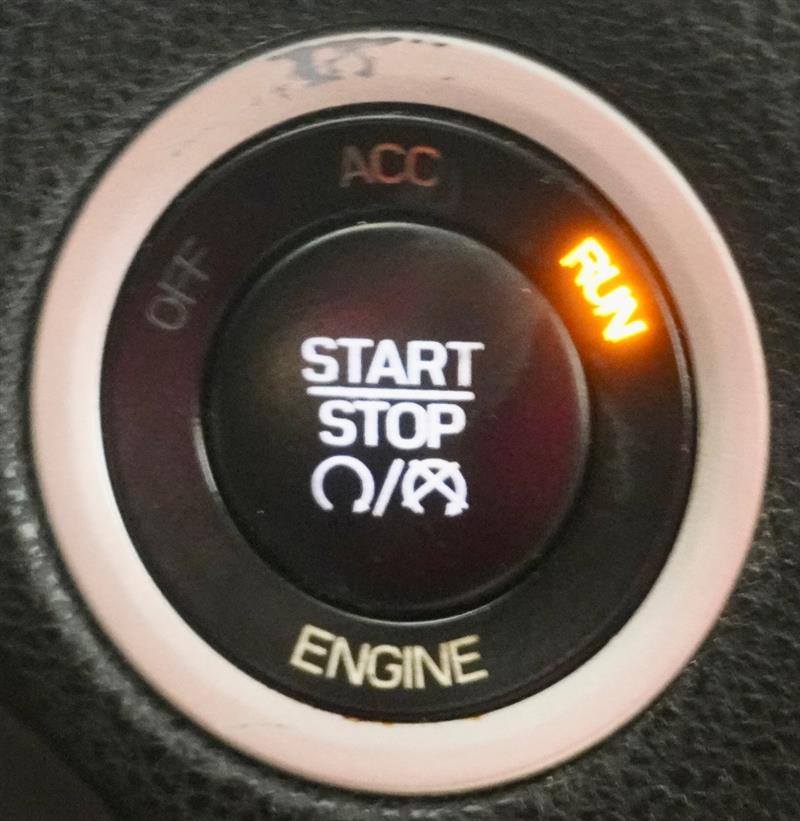 2015 Chrysler 300 Limited - Photo 32