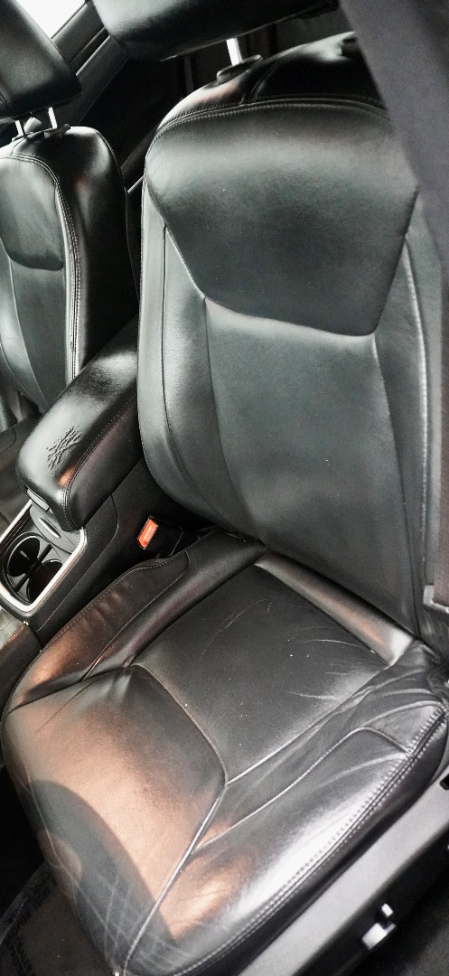 2015 Chrysler 300 Limited - Photo 7