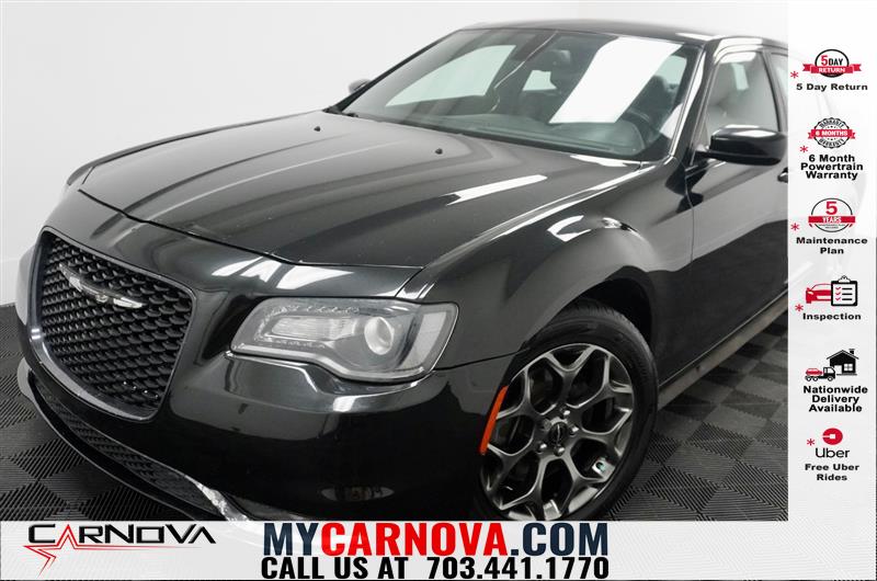 2015 Chrysler 300 Limited - Photo 4