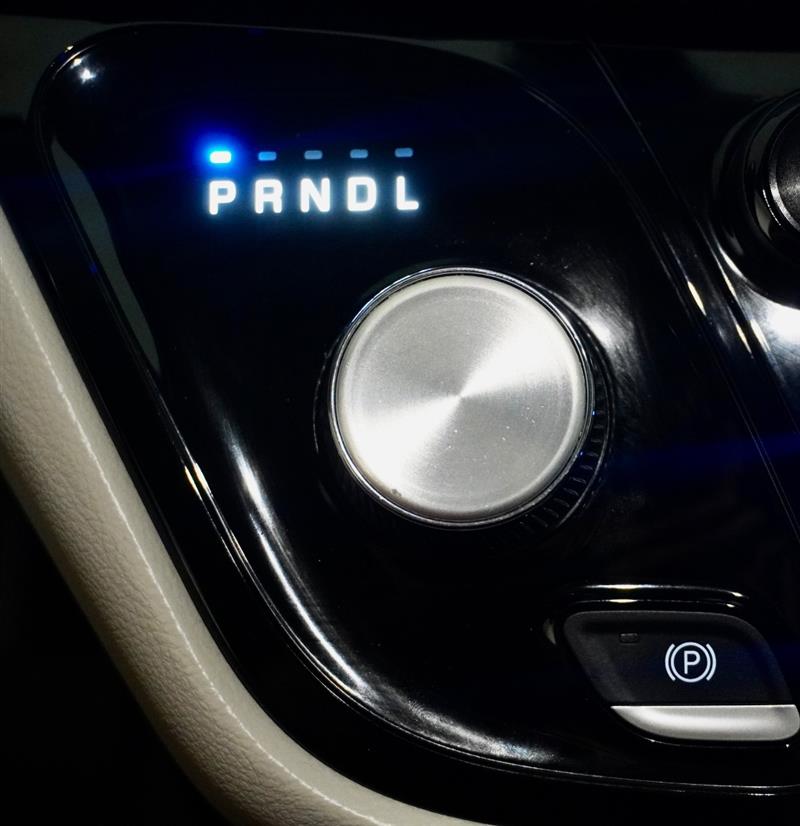 2017 Chrysler Pacifica Touring-L Plus - Photo 28