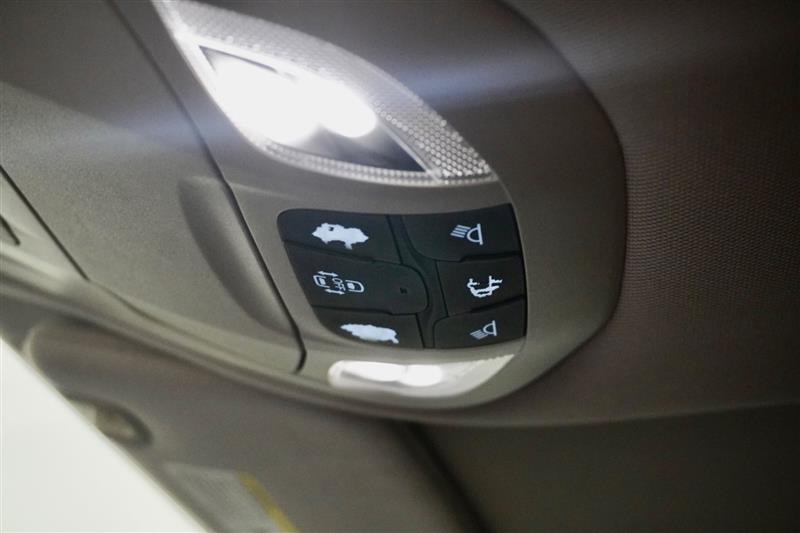 2017 Chrysler Pacifica Touring-L Plus - Photo 31