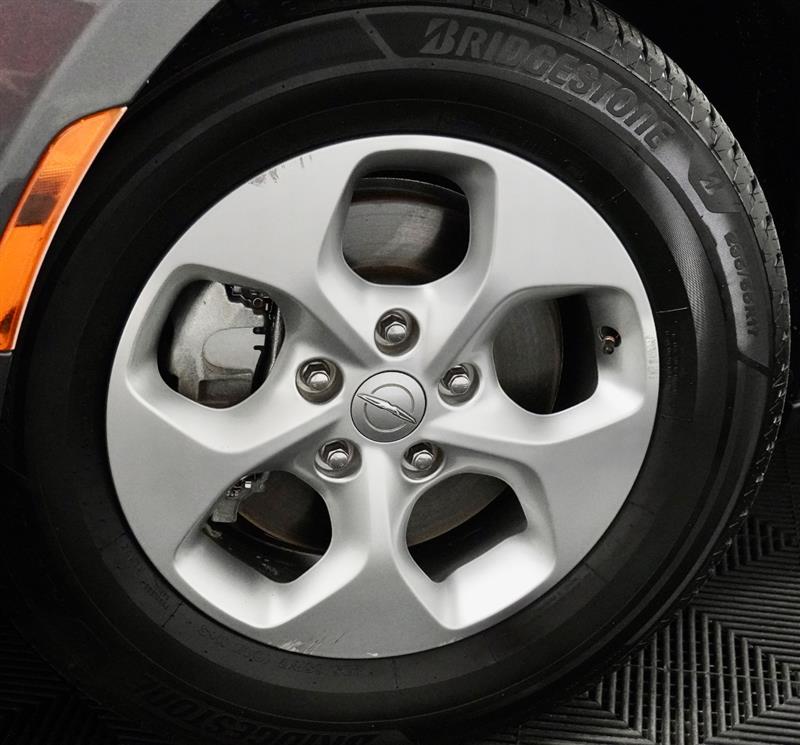 2017 Chrysler Pacifica Touring-L Plus - Photo 6