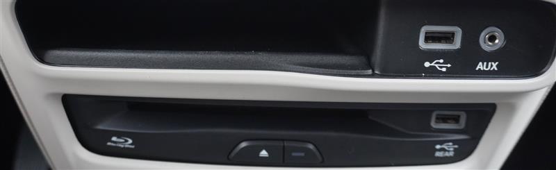 2019 Chrysler Pacifica Hybrid Limited - Photo 31