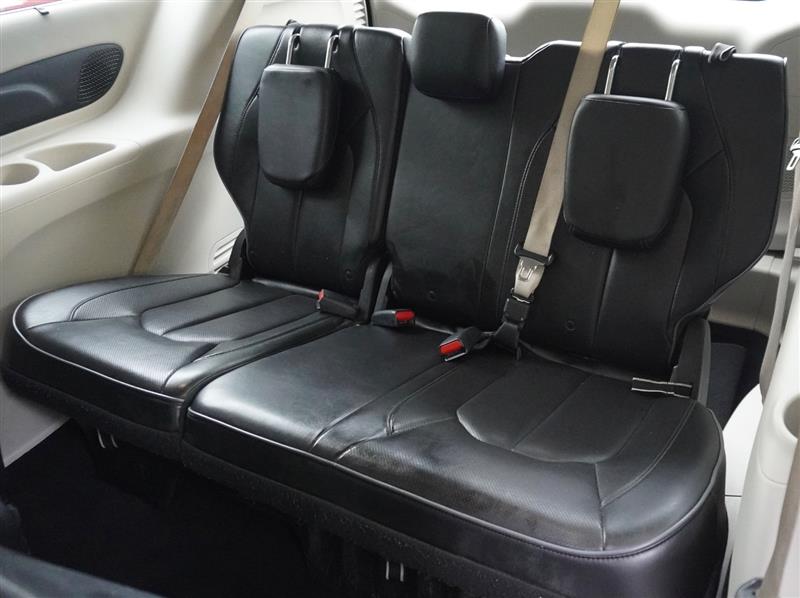 2019 Chrysler Pacifica Hybrid Limited - Photo 10
