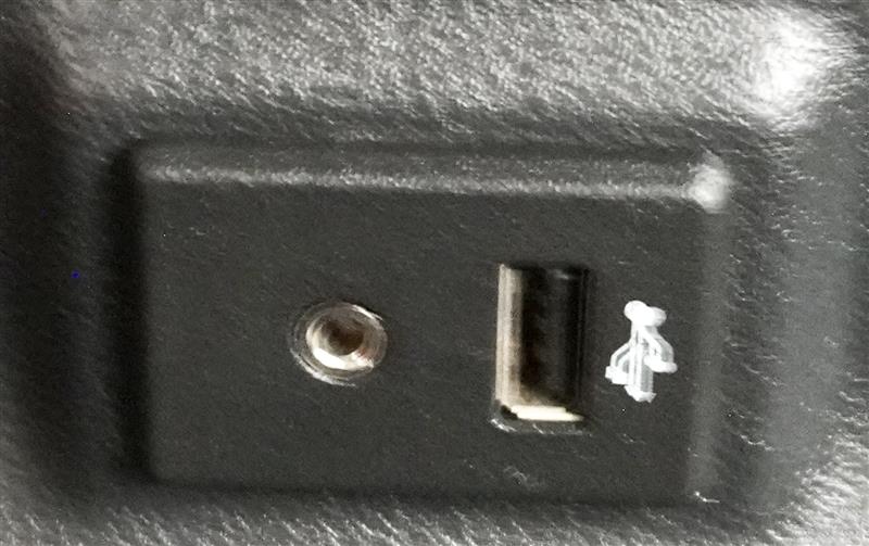 2017 Nissan Versa Sedan SV - Photo 21