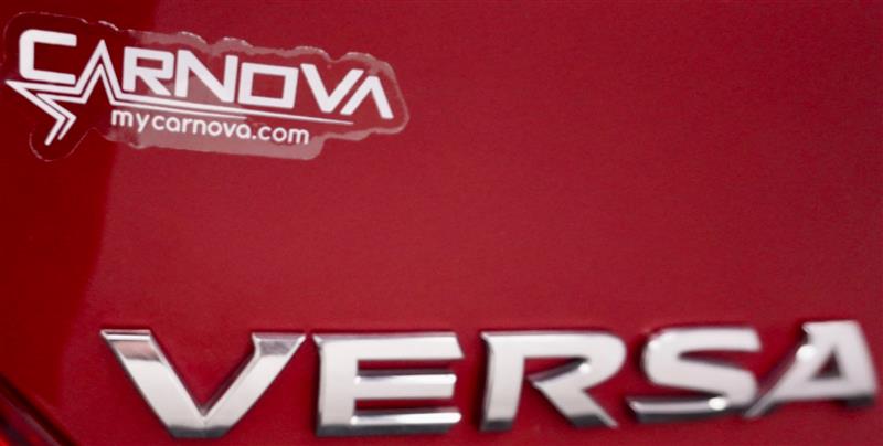 2017 Nissan Versa Sedan SV - Photo 33