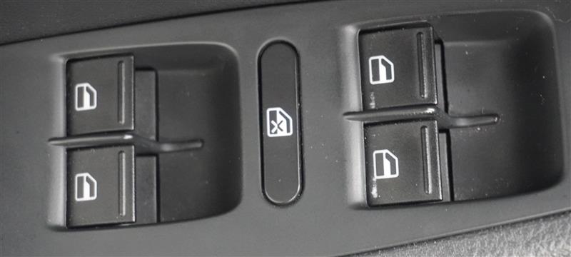 2016 Volkswagen Jetta S - Photo 27