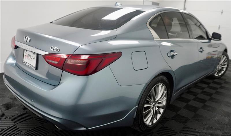 2018 INFINITI Q50 LUXE - Photo 9