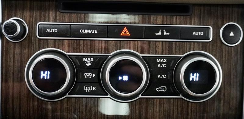 2014 Land Rover Range Rover Sport SE - Photo 24