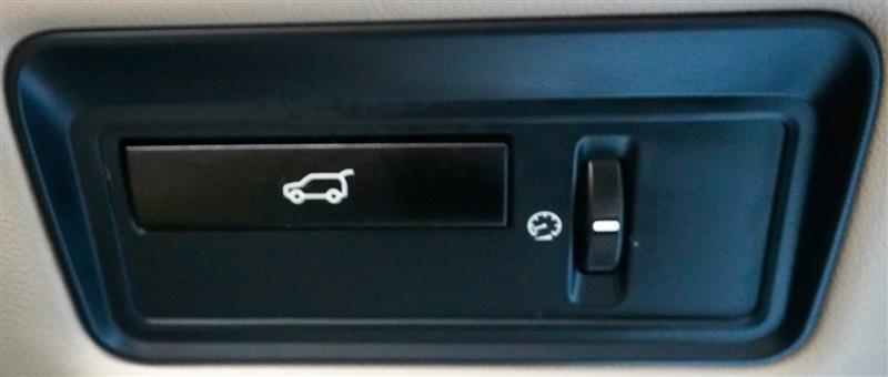 2014 Land Rover Range Rover Sport SE - Photo 37